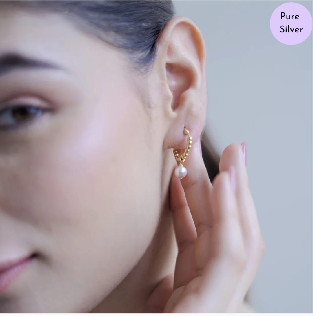 Solitaire Pearl Delight  Drop Gold Plated Earring